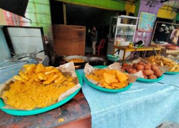 Pedagang Gorengan Mengeluh, Harga Minyak Goreng Naik