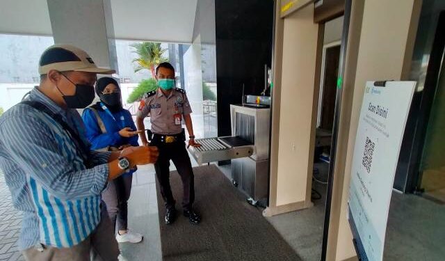 Lindungi Pegawai dari Covid-19, KPwBI Provinsi Kaltara Terapkan Screening dengan Aplikasi Peduli Lindungi