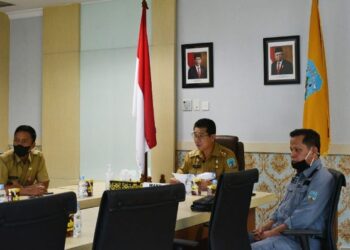 Persiapkan Groundbreaking KIPI dan Penutupan Pesta Budaya Sungai Kayan, Wagub Yansen Rapat Virtual dengan Kemenko Marves