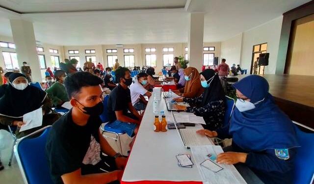 Kembali Didistribusikan Vaksin, Warga Ucapkan Terima Kasih Pada Deddy Sitorus