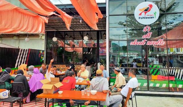Hadirkan Konsep Semi Cafe, Mie Ayam Pahlawan Sajikan Aneka Kuliner Mie yang Bikin Kangenin