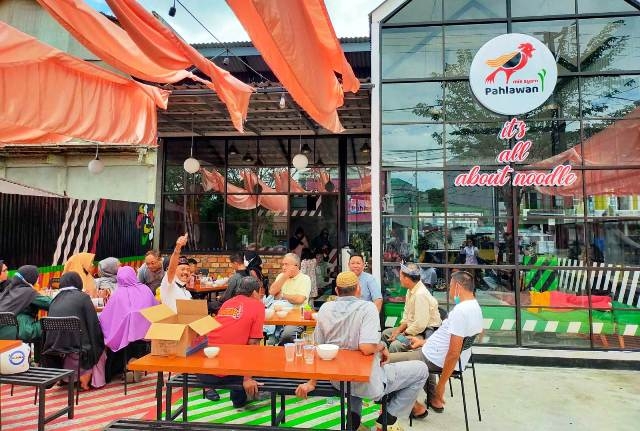 Hadirkan Konsep Semi Cafe, Mie Ayam Pahlawan Sajikan Aneka Kuliner Mie yang Bikin Kangenin