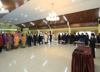 Wali Kota Khairul Lantik 137 Pejabat Fungsional di Lingkungan Pemkot Tarakan