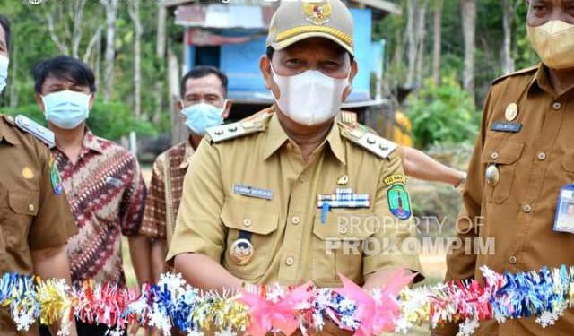 Hadiri Syukuran Perpindahan Desa Labuk, Wabup Hanafiah: Membangun Peradaban Baru untuk Generasi akan Datang