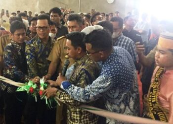 Resmikan Pabrik Penggilingan Padi CV Sinar Sulawesi 328, Hasan Basri Menilai Bisa Suplai Kebutuhan Kaltim dan Kaltara