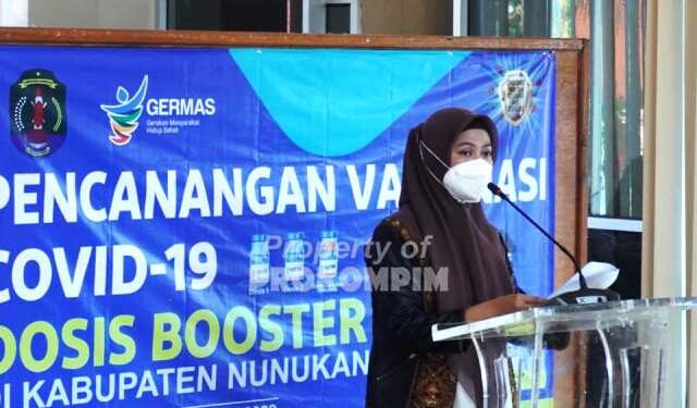 Canangkan Vaksinasi Dosis Lanjutan, Bupati Laura Turut Divaksin