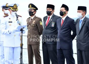 Sekda Serfianus Hadiri Upacara Hari Dharma Samudra di KRI Singa 651