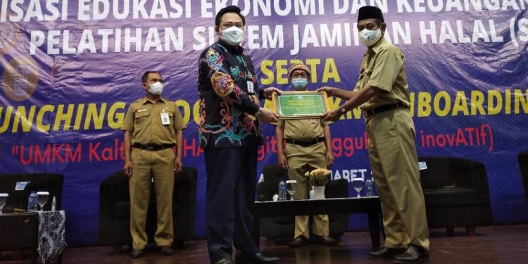 Gelar Sosialisasi Edukasi Ekonomi dan Keuangan Syariah, Pelatihan SJH serta Launching Program UMKM Onboarding 2022