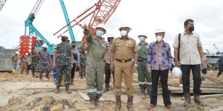 Gubernur Zainal Tinjau Kilang Gas Alam Cair Pertama di Kaltara, Hasilkan LNG 22 Juta Kubik Perhari