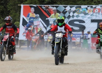 Gubernur Berharap Kejurnas Grasstrack Jadi Spirit Crosser Lokal