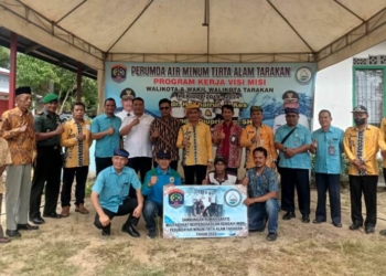 Wali Kota Resmikan 1.236 Sambungan Rumah Gratis MBR