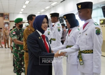 Kukuhkan Paskibra Nunukan, Bupati Pesan Laksanakan Tugas dengan Bangga dan Tanggungjawab