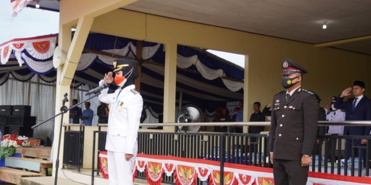 Bupati Laura Jadi Inspektur Upacara Hari Kemerdekaan ke-77 RI di Sebuku