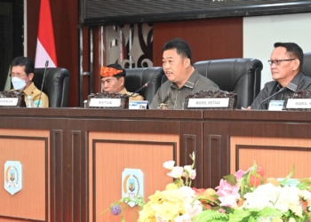 Ketua DPRD Kaltara Pimpin Rapat Paripurna Penyampaian Nota Pengantar Ranperda APBD Perubahan TA 2022