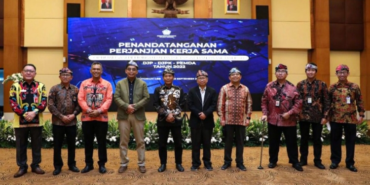 Penandatanganan PKS Optimalkan Pungutan Pajak Pusat dan Daerah