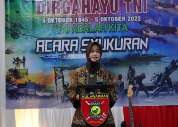 Bupati Laura Hadiri Syukuran HUT TNI ke-77