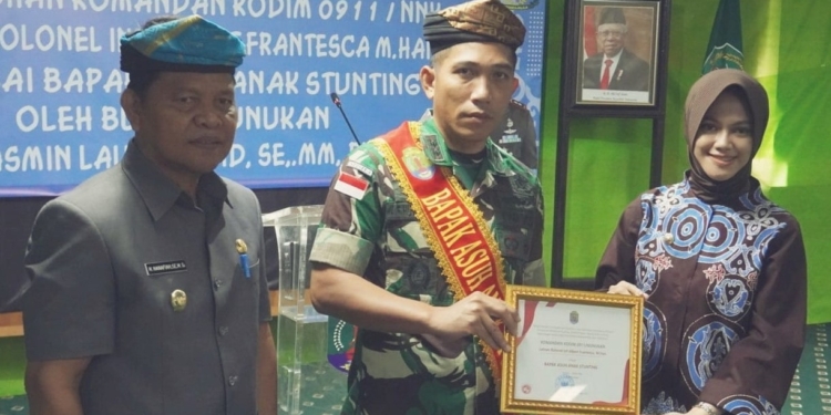 Bupati Laura Kukuhkan Dandim 0911/Nunukan Sebagai Bapak Asuh Anak Stunting