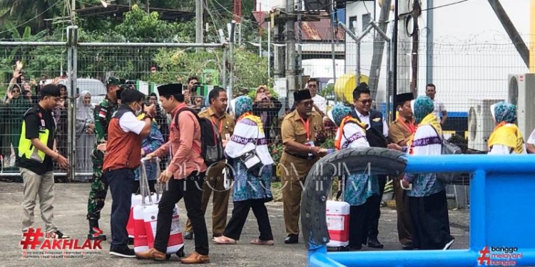 Lepas Keberangkatan Jemaah Haji Tambahan Bulungan