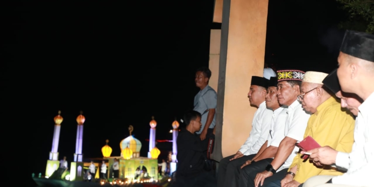 Gubernur Kaltara Lepas Pawai Gebyar Kayan Bertakbir