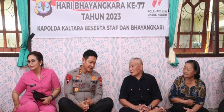 Kapolda Anjangsana ke Rumah Purnawirawan Polri