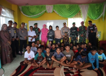 Sinergitas TNI-Polri, Bangun Rumah Belajar Dan Perpustakaan Bagi Anak-anak Perbatasan