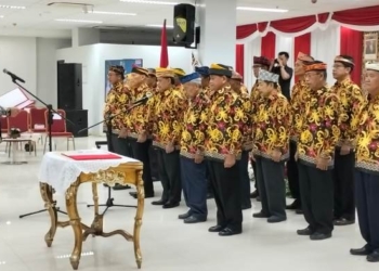 Laksanakan Tugas dengan Sepenuh Hati