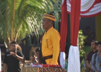 Bupati Syarwani Irup Upacara HUT RI ke-78 di Sekatak Buji