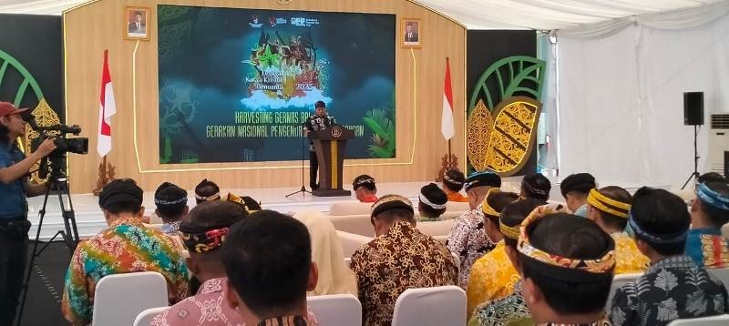 Gubernur Perkenalkan ‘Beras Adan’ Sebagai Salah Satu Unggulan UMKM Kaltara
