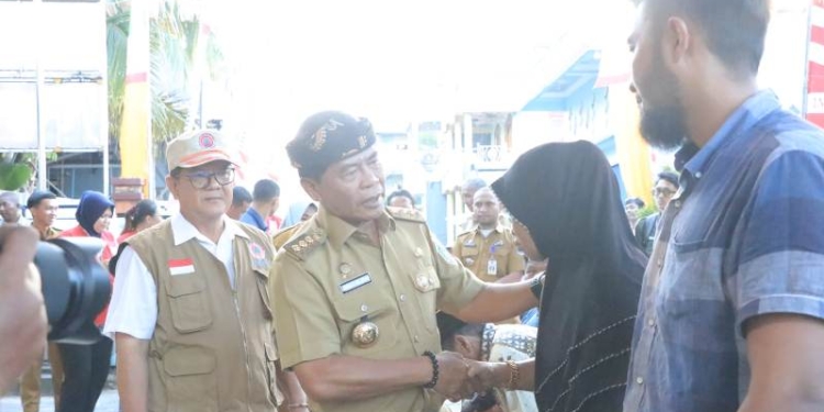 Gubernur Kaltara Sambangi Lokasi Kebakaran dan Beri Bantuan kepada Korban