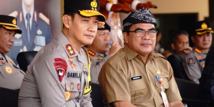 Sekprov Kaltara Hadiri Apel Gelar Pasukan Operasi Zebra Kayan 2023