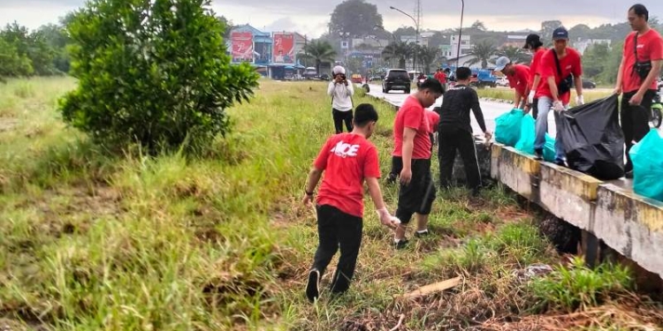 Dukung Program Pemerintah, ACE Laksanakan Bersih-bersih di Pelabuhan Tengkayu I Tarakan