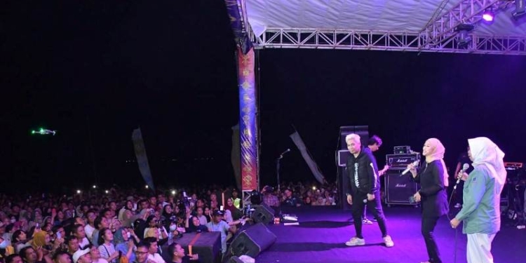 Paras Fest 2023 Ditutup dengan Armada Band