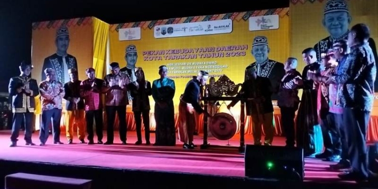 Wali Kota Tarakan Buka Pekan Kebudayaan Daerah