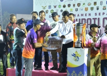 Wabup Hanafiah Tutup Turnamen Sepak Bola Bupati Cup 2023