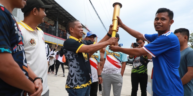 Kirab Obor Diterima Bupati, Kontingen Bulungan Siap Ramaikan Porwada I Kaltara