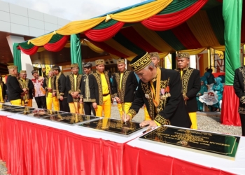 Resmikan Sejumlah Proyek APBD, Jadi Warisan Wali Kota Khairul dan Wawali Effendhi Djuprianto