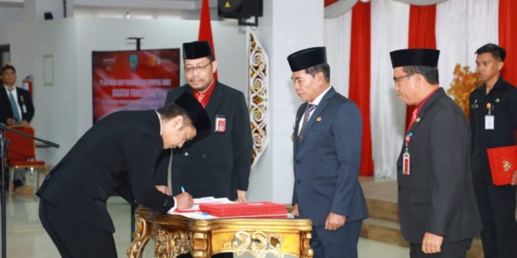 Optimalkan Pelayanan, Gubernur Lantik 36 Pejabat Fungsional Pemprov Kaltara