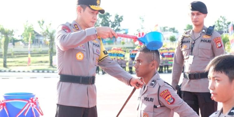 Kapolda Sambut Keluarga Asuh Lulusan Diktuk Polri Gelombang II 2023