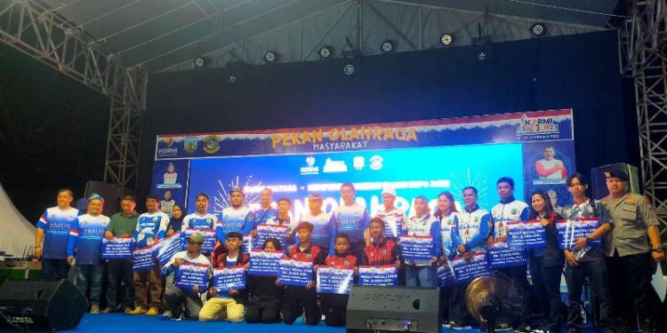 Serahkan Bonus Pegiat Berprestasi, Wujud Komitmen KORMI Kaltara