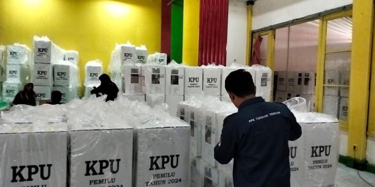 Rekapitulasi Perhitungan Perolehan Suara Secara Berjenjang Dimulai