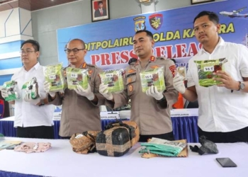 Ditpolairud Polda Kaltara Gagalkan Penyelundupan Sabu 5 kilo di Perairan Juata Laut