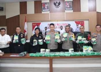 Aparat Gabungan Gagalkan Penyelundupan 50 Kg Sabu dari Tawau Melalui Sebatik