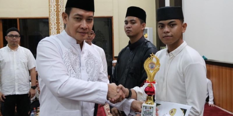 Kapolda Kaltara Tutup Festival Ramadan