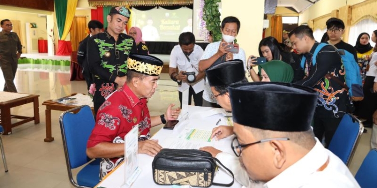 Pj Walikota Tarakan Hadiri Kaltara Berzakat