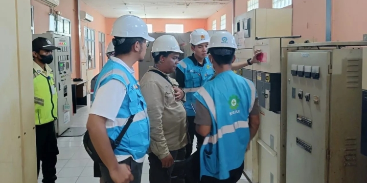 PLN Kerja Keras Normalkan Kembali Gangguan Listrik