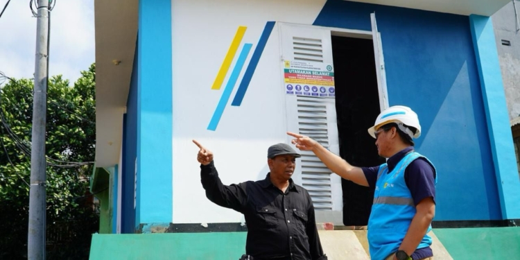 Di Jakarta, PLN Olah 3,3 Ton FABA dari PLTU Lontar Menjadi Bahan Konstruksi Gardu Distribusi