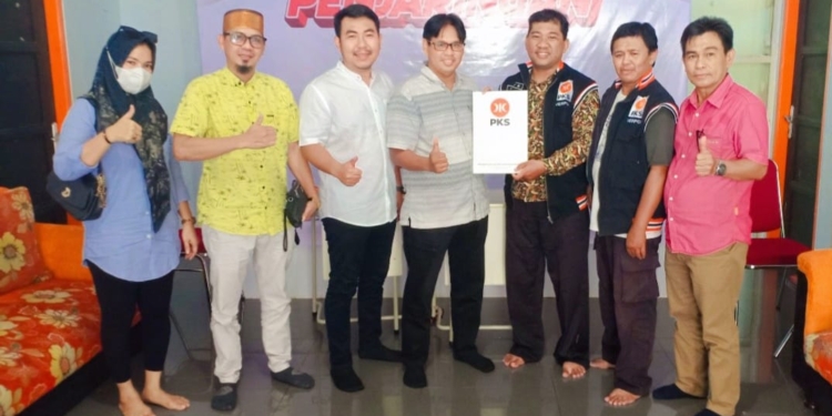 Ambil Formulir di PKS, Ilham Dani: Bukti Keseriusan Andi Sulaiman Sebagai Calon Gubernur Kaltara