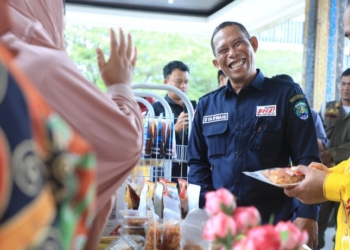 Bupati Syarwani Pastikan Tidak ada Pungutan Biaya dalam Mengurus Perizinan Berusaha