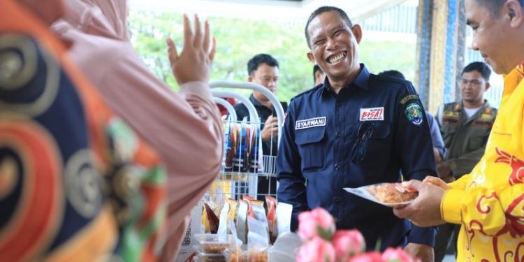 Bupati Syarwani Pastikan Tidak ada Pungutan Biaya dalam Mengurus Perizinan Berusaha