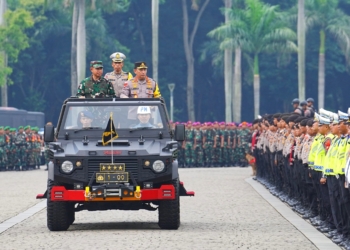 Apel Gelar Pasukan Operasi Ketupat, Kapolri Ungkap Strategi Wujudkan Mudik yang Aman dan Nyaman